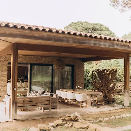 La Taya Holiday home *